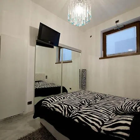 Luxury Arco