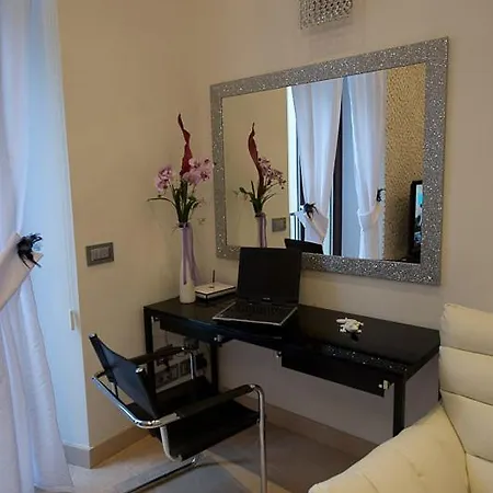 Luxury Arco